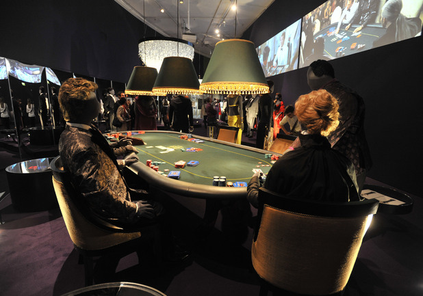 spy holiday casino